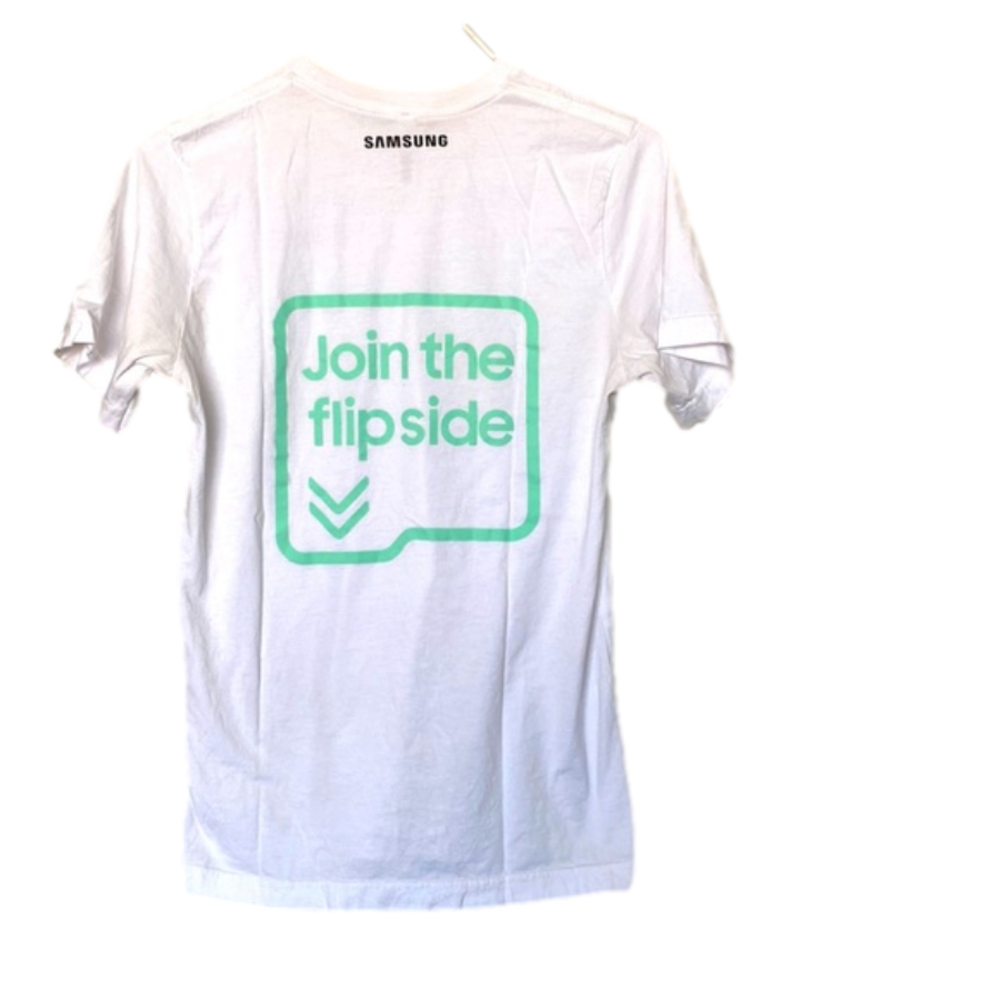 GALAXY Flip Shirt Size Medium